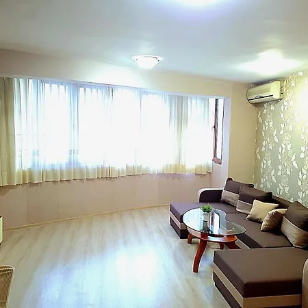 Lux Sisi Apartment Burgas