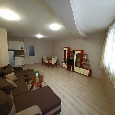 Lux Sisi Apartment